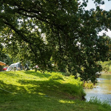 Camping De Chenefleur Tintigny Exterior photo