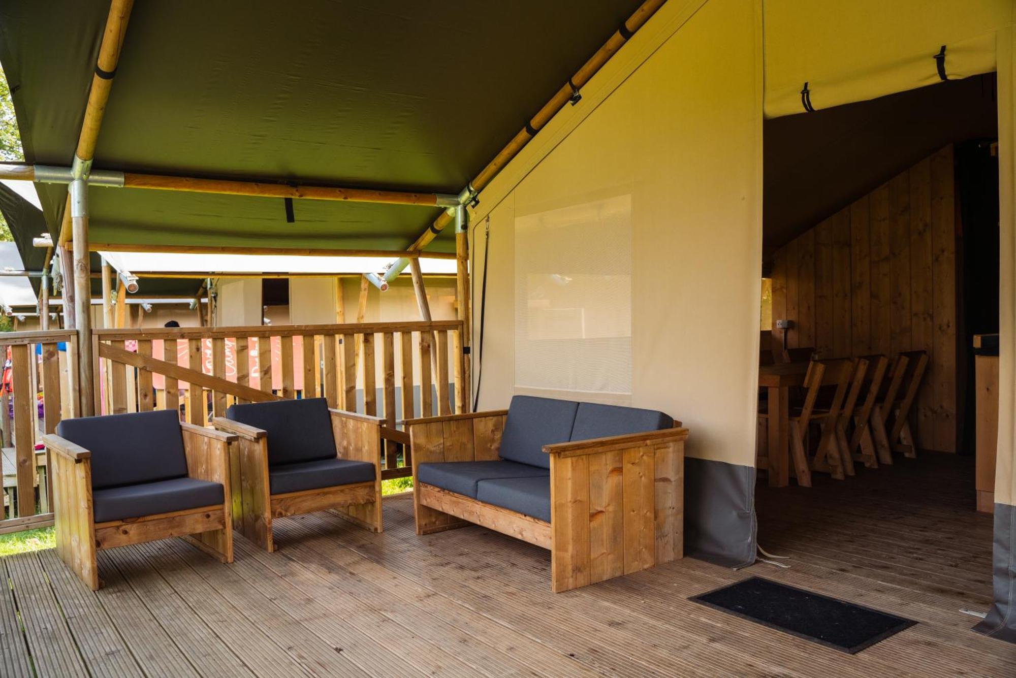 Camping De Chenefleur Tintigny Room photo